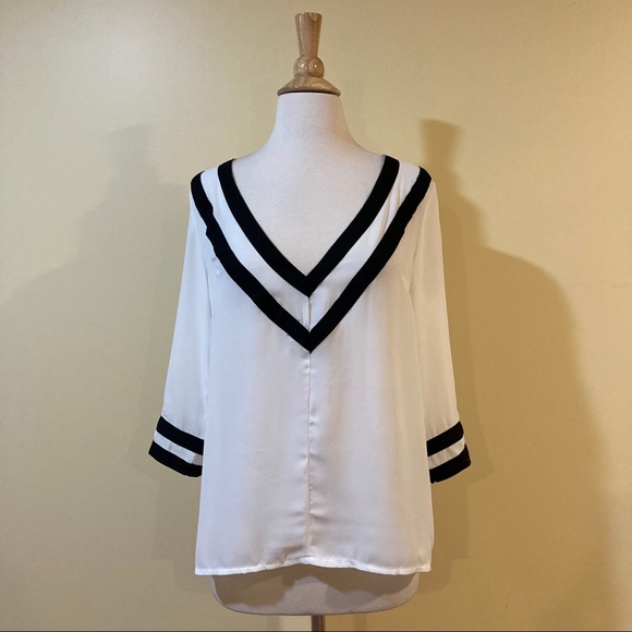 Sheer Chiffon Bold Chevron Stripe Trim Blouse - Picture 2 of 4